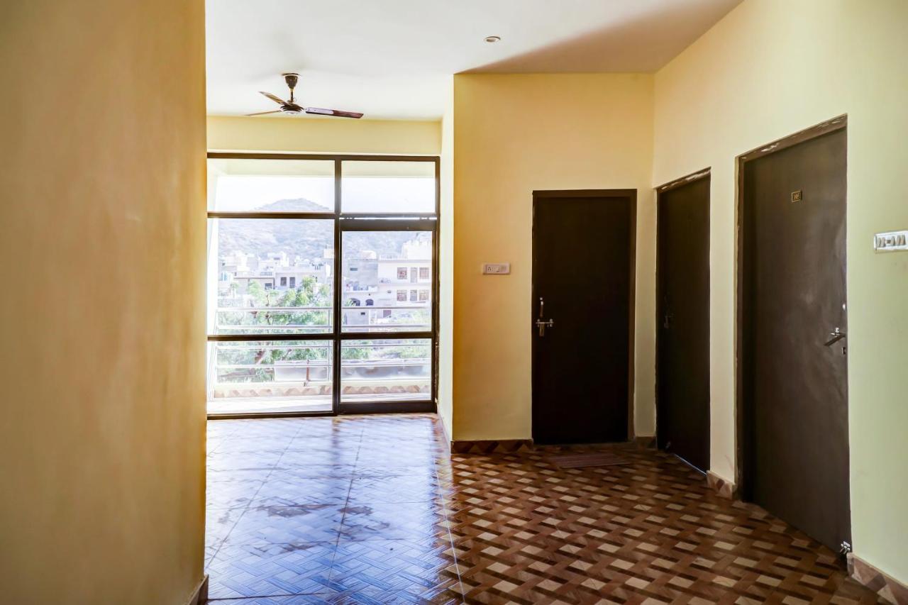 Oyo 67335 Hotel Madhuban Ajmer Ngoại thất bức ảnh